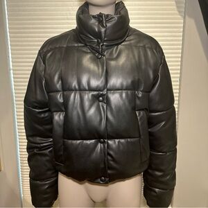 ZARA WOMAN Black Short Faux Leather Puffer Jacket Size Small